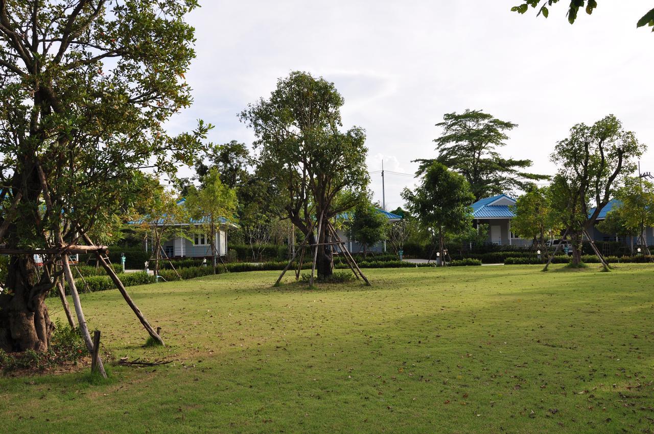 Poon Suk Resort Prachinburi Na Di Exterior foto